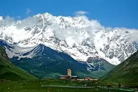 جبال القوقاز جورجيا
